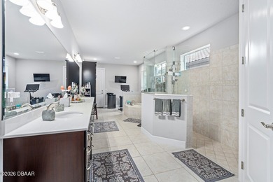 Presenting an exceptional estate residence where timeless - photo 29