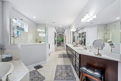 Presenting an exceptional estate residence where timeless - photo 32