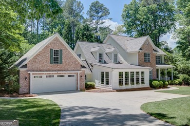 HUGE PRICE IMPROVEMENT ON THIS ENTERTAINER'S PARADISE with - photo 4