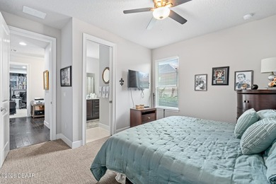 Presenting an exceptional estate residence where timeless - photo 37
