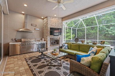 Presenting an exceptional estate residence where timeless - photo 43