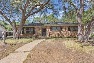 Lake Waco Home Active Under Con in Waco Texas