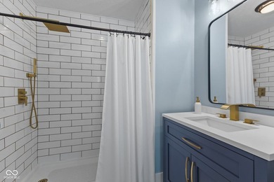 Enjoy effortless, step-free living in this beautifully updated - photo 12
