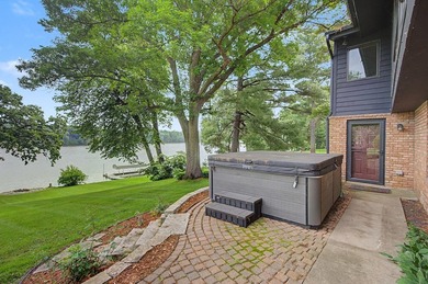 Rare opportunity to own a stunning Mississippi River home on - photo 16
