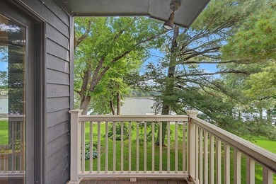 Rare opportunity to own a stunning Mississippi River home on - photo 17