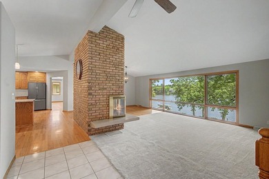 Rare opportunity to own a stunning Mississippi River home on - photo 20