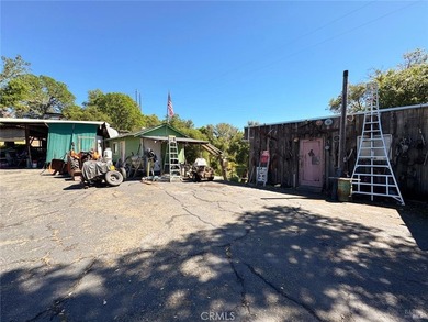 Galloping Vines Estates is a rare opportunity to own a private - photo 23