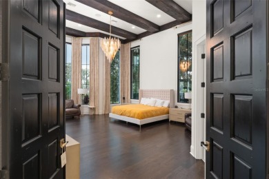 Presenting a magnificent Isleworth golf front estate with - photo 24
