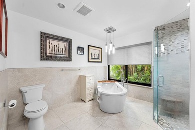 Perfectly situated on a private, tranquil lot, with no traffic - photo 24