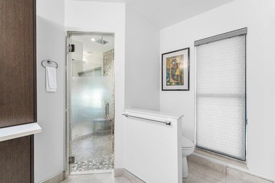 Perfectly situated on a private, tranquil lot, with no traffic - photo 27