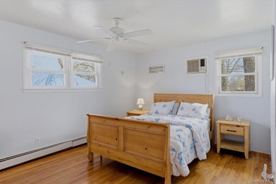Spacious & clean 3 bedroom/2.5 bath adorable ranch in the heart - photo 8
