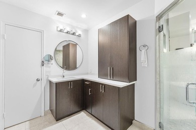 Perfectly situated on a private, tranquil lot, with no traffic - photo 28