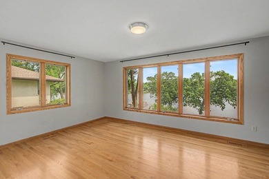 Rare opportunity to own a stunning Mississippi River home on - photo 30