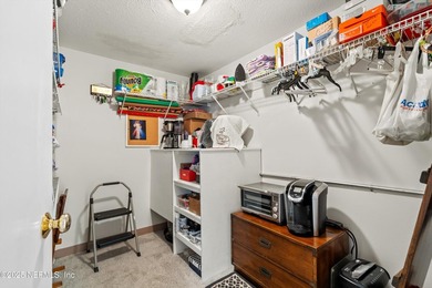 New roof, newer windows! Enjoy resort living in this lovely and - photo 32