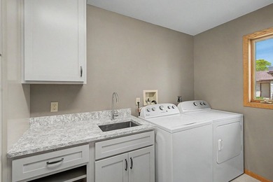 Rare opportunity to own a stunning Mississippi River home on - photo 33