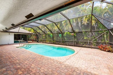 Perfectly situated on a private, tranquil lot, with no traffic - photo 37