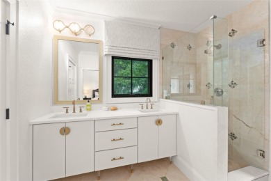Presenting a magnificent Isleworth golf front estate with - photo 43