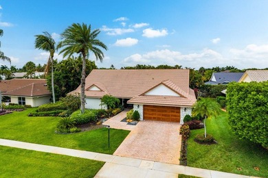 Perfectly situated on a private, tranquil lot, with no traffic - photo 44