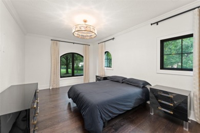 Presenting a magnificent Isleworth golf front estate with - photo 45