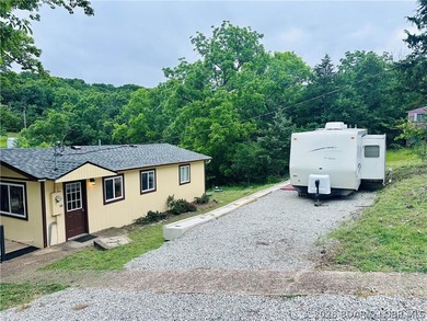 Great  investment!! Just added to the property is a One Bedroom - photo 2