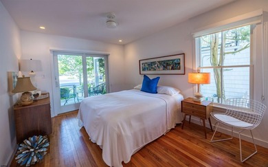 ICONIC OPEN BAYFRONT LOCATION! Welcome to 144 Bay Road, one of - photo 21