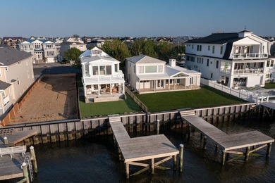 ICONIC OPEN BAYFRONT LOCATION! Welcome to 144 Bay Road, one of - photo 44