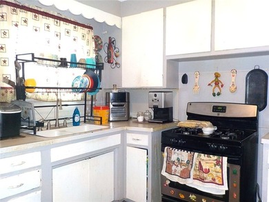 Welcome to this investment opportunity in the City of Rochester - photo 7