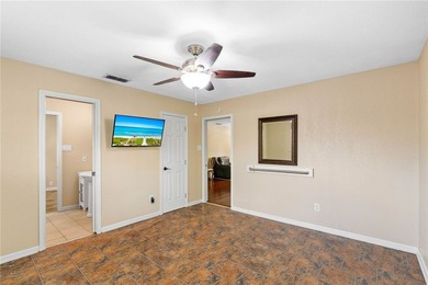 This well-maintained 3 bedroom, 2 bath home offers 1,358 square - photo 11