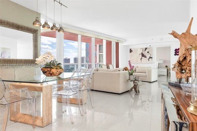 A MUST SEE! SPACIOUS, BRIGHT & BEAUTIFULLY RENOVATED! This - photo 12
