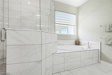 Amazing one of a kind lakefront house in Stonewater. This 3 - photo 14