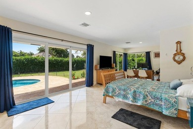 This spacious 5000+ SF compound offers endless possibilities - photo 24