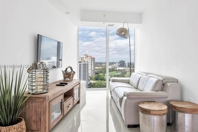 A MUST SEE! SPACIOUS, BRIGHT & BEAUTIFULLY RENOVATED! This - photo 26