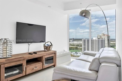 A MUST SEE! SPACIOUS, BRIGHT & BEAUTIFULLY RENOVATED! This - photo 27