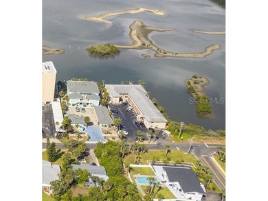 (private lake, pond, coastal) Condo For Sale in Port Orange Florida