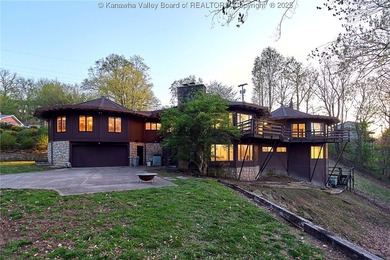 Kanawha River Home For Sale in Charleston West Virginia