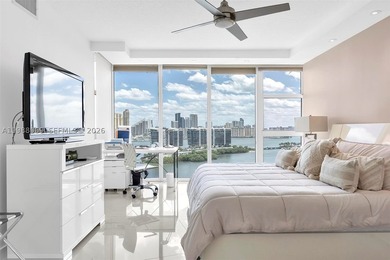 A MUST SEE! SPACIOUS, BRIGHT & BEAUTIFULLY RENOVATED! This - photo 45