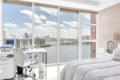 A MUST SEE! SPACIOUS, BRIGHT & BEAUTIFULLY RENOVATED! This - photo 46