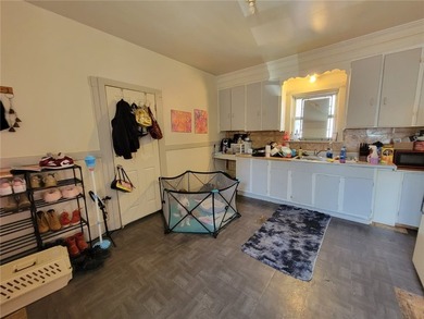Don't miss out on this amazing opportunity to own an investment - photo 3