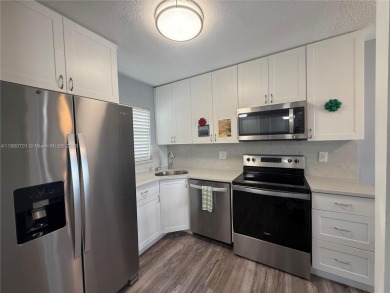Lake Condo For Sale in Sunrise, Florida
