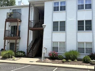 Charming Lake Como Condominium - Coastal Living at Its Best - photo 17