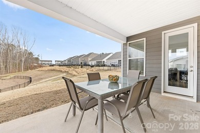 Just Listed - Spacious, Stylish & Designed for Living! ? Welcome - photo 21