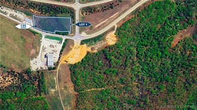 Great site in Linn Creek, next to the offramp for Y Road. Would - photo 6