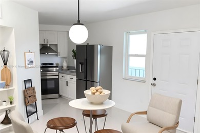 (private lake, pond, creek) Condo For Sale in Miami Florida