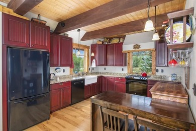 Margaret Dethloff, Bluebird Real Estate, LLC, C:,,: 262 Larkspur - photo 15