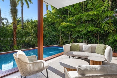 Recently reimagined with a comprehensive landscape and outdoor - photo 19