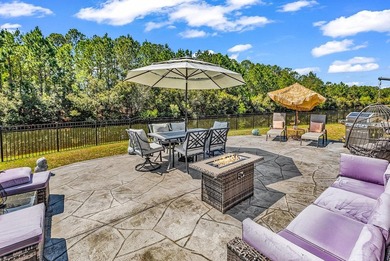 Welcome home to this stunning true 5-bedroom, 4.5-bath residence - photo 30