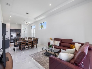 Immaculate 2024 4BR/3BA Kolter built home with a den in desired - photo 31