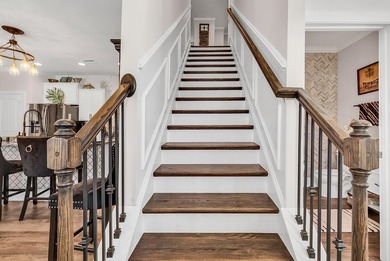 Welcome home to this stunning true 5-bedroom, 4.5-bath residence - photo 37