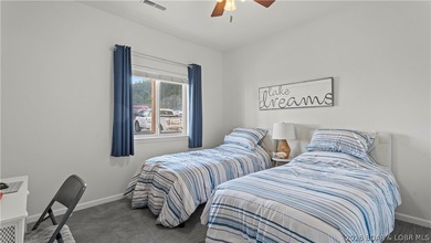 Welcome to lake life made easy at Cedar Heights in Camdenton! - photo 38