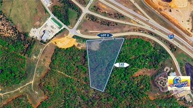 Great site in Linn Creek, next to the offramp for Y Road. Would - photo 5